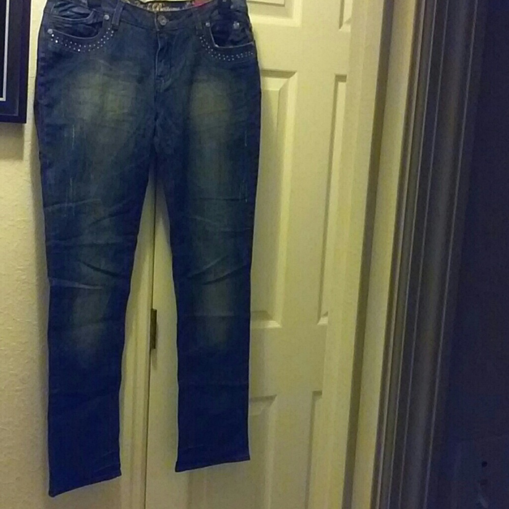 Straight Jeans